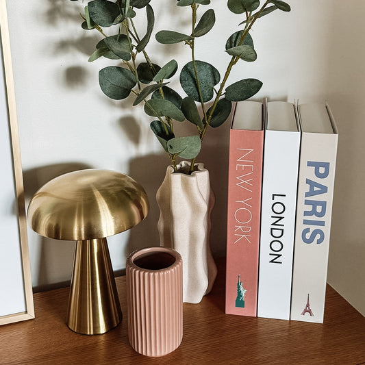 Curated Find | Small Dusty Pink Ribbed Vase