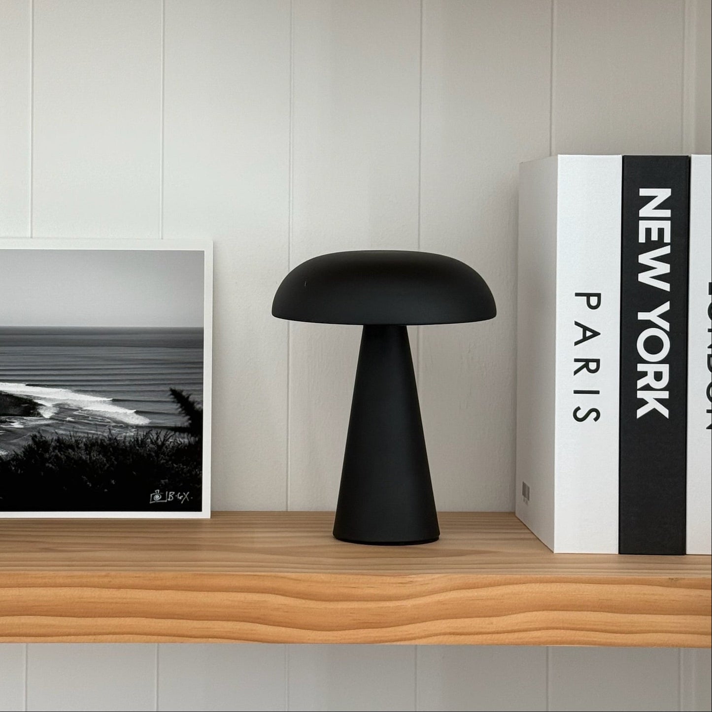 Aurora Rechargeable Portable Wireless Lamp - Black